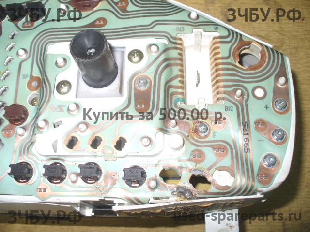 Mitsubishi Carisma (DA) Панель приборов