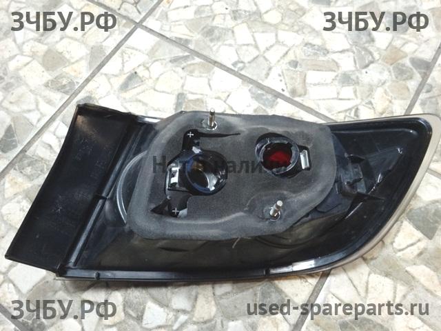 Mazda 3 [BK] Фонарь левый