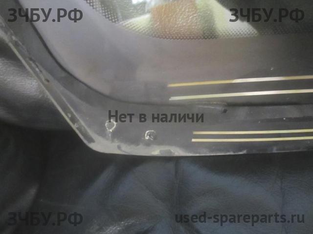 KIA Sportage 3 Стекло лобовое (ветровое)