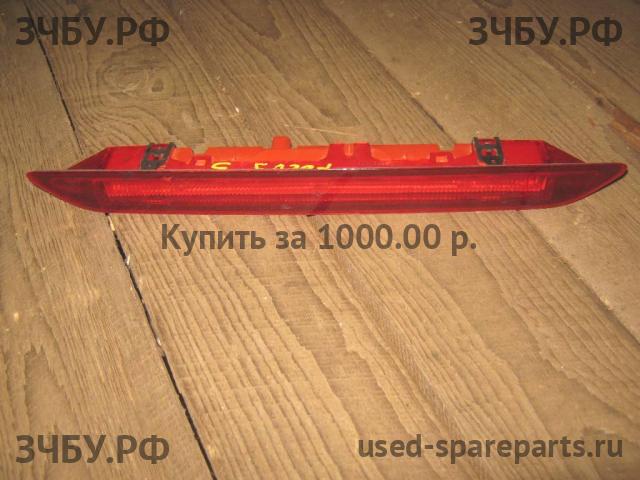 Ford Focus 3 Фонарь задний (стоп сигнал)