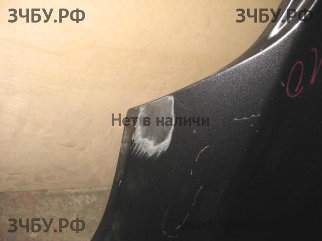 Toyota Corolla (E16 - E17) Крыло переднее правое