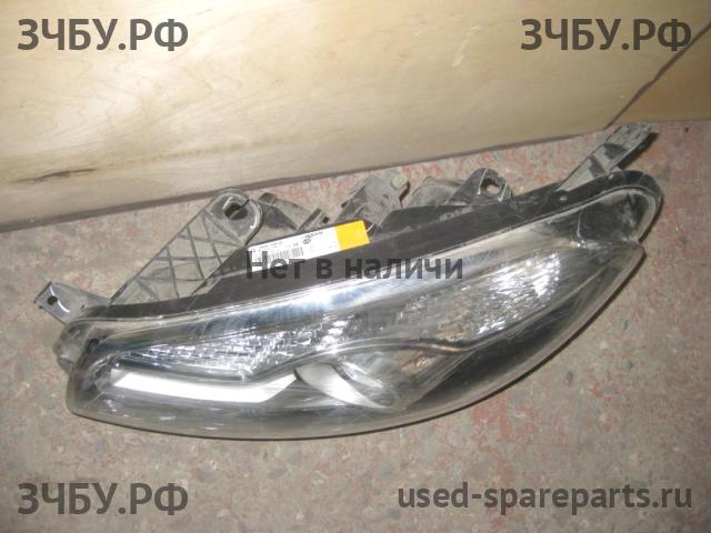 Nissan Qashqai (J10) Фара левая
