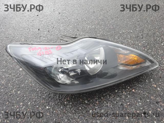 Ford Focus 2 (рестайлинг) Фара правая