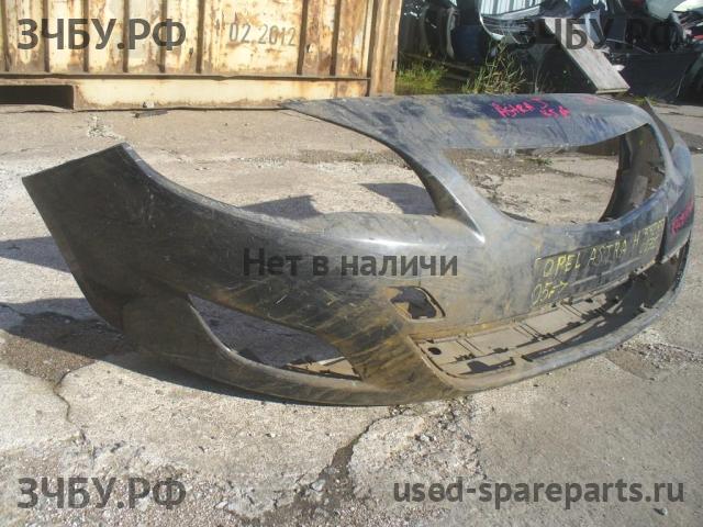 Opel Astra J Бампер передний