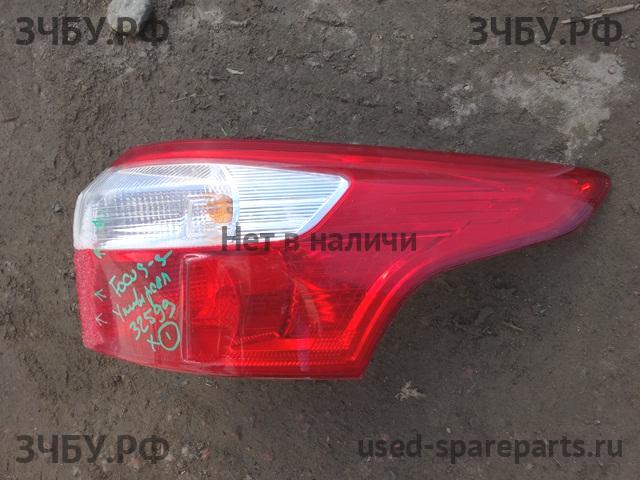 Ford Focus 3 Фонарь правый