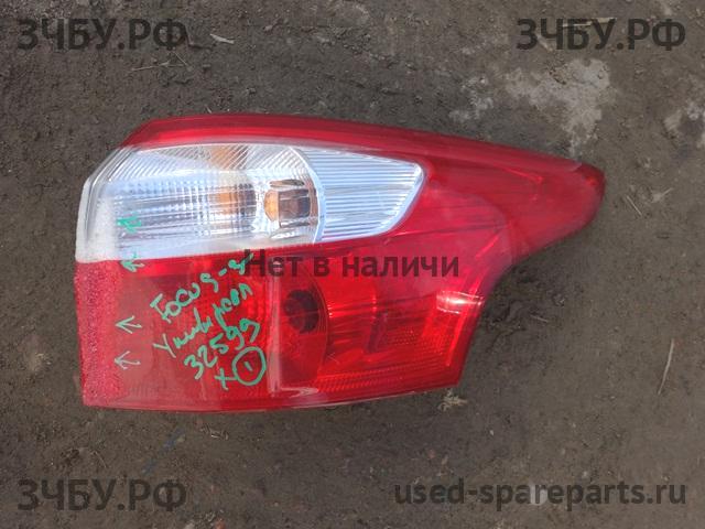 Ford Focus 3 Фонарь правый