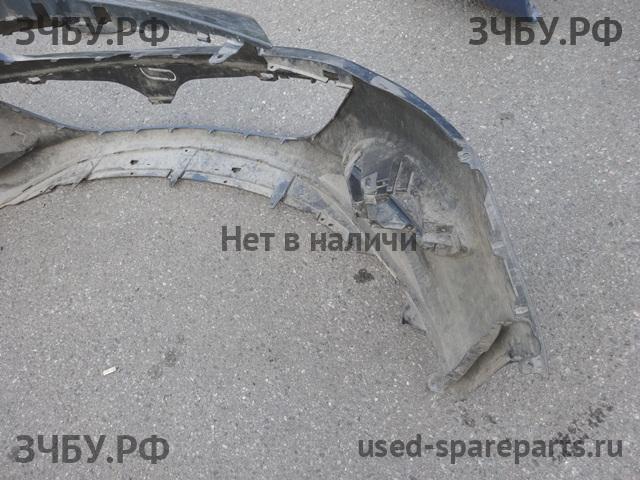 Opel Astra J Бампер передний