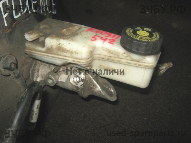 Renault Fluence Цилиндр тормозной главный