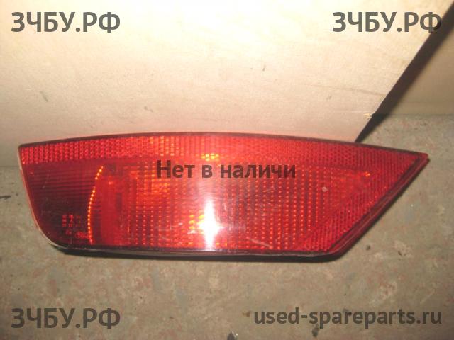 Ford Focus 2 (рестайлинг) Фонарь задний в бампер левый