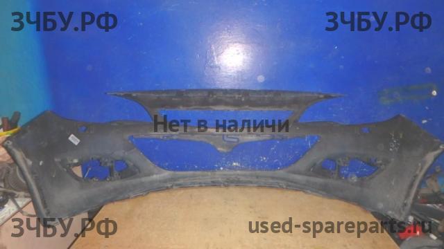 Opel Astra J Бампер передний