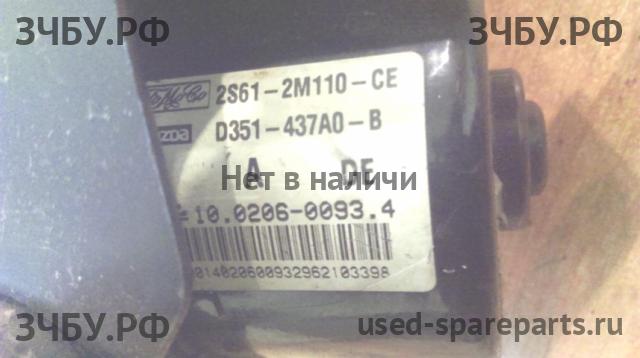 Ford Focus 2 Блок управления ABS