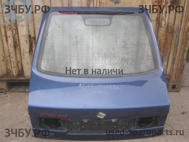 Seat Toledo 1 (1L) Дверь багажника со стеклом