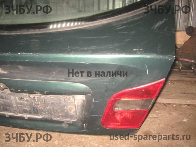 Mitsubishi Carisma (DA) 2000-> Дверь багажника со стеклом