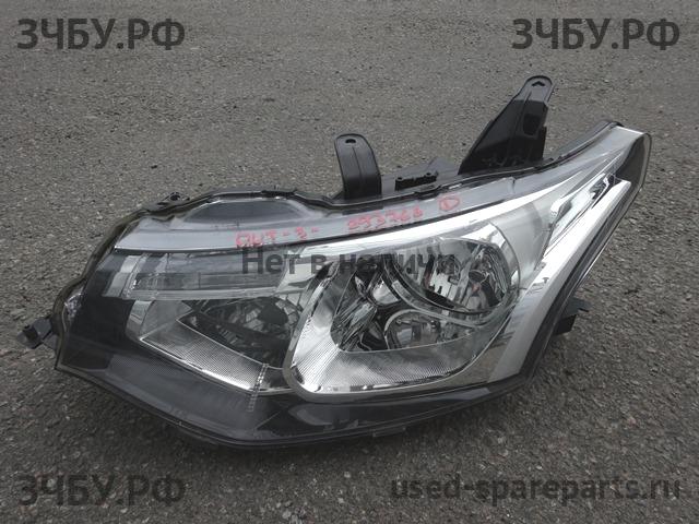 Mitsubishi Outlander 3 Фара левая