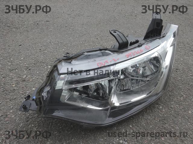 Mitsubishi Outlander 3 Фара левая