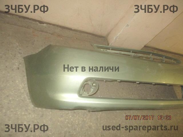 Toyota Prius (NHW20) Бампер передний