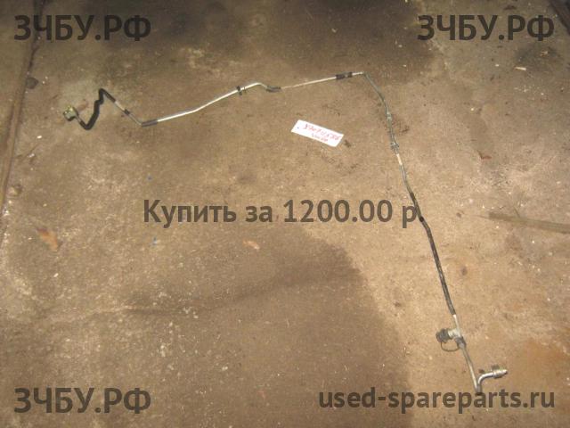 Volvo V40 (1) Трубка кондиционера