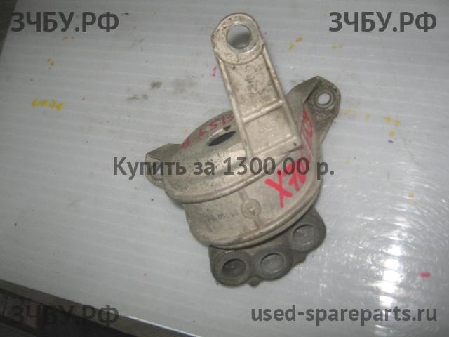 Opel Astra H Опора двигателя