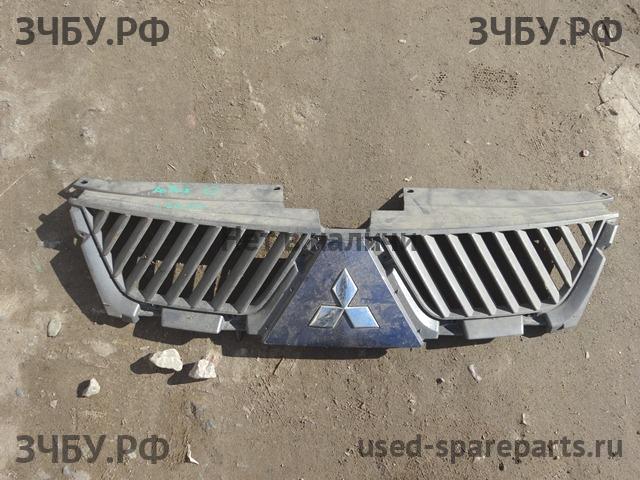 Mitsubishi L200 (4)[KB] Решетка радиатора