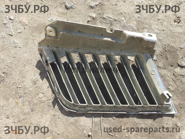 Mitsubishi L200 (4)[KB] Решетка радиатора