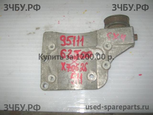 Suzuki Swift 2 Кронштейн компрессора кондиционера