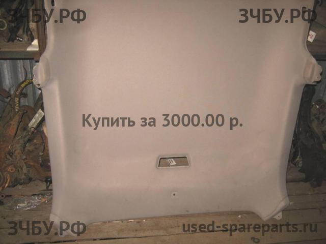 Volvo V40 (1) Обшивка потолка
