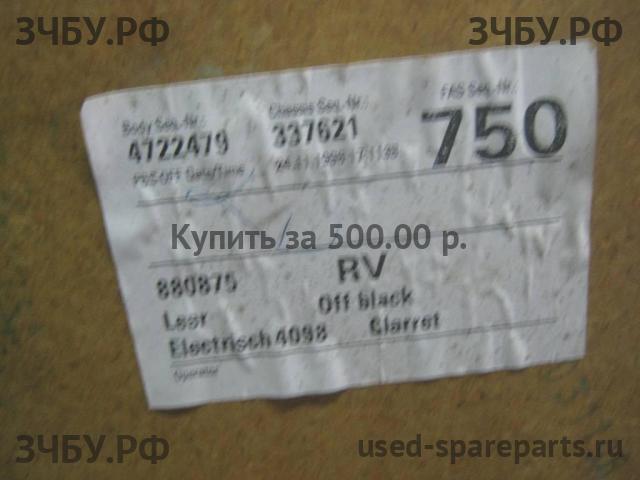 Volvo V40 (1) Обшивка двери передней правой