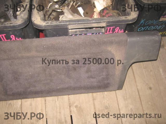 Volvo V40 (1) Полка задняя