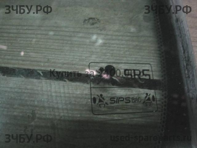 Volvo V40 (1) Стекло лобовое (ветровое)