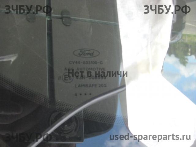 Ford Kuga 2 Стекло лобовое (ветровое)