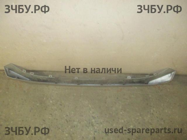 Mitsubishi Outlander 3 Накладка переднего бампера