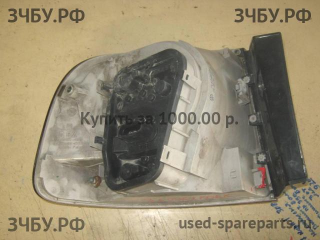 Volkswagen Touareg 1 Фонарь правый
