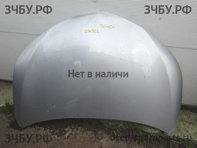 Toyota Corolla (E16 - E17) Капот