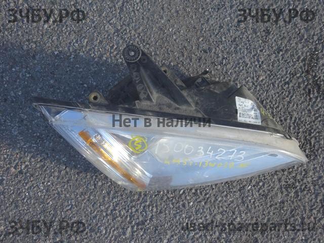 Ford Focus 2 Фара правая