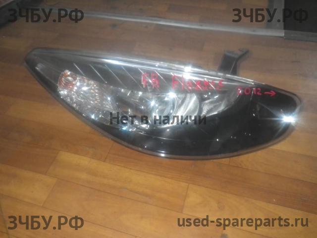 Renault Fluence Фара правая