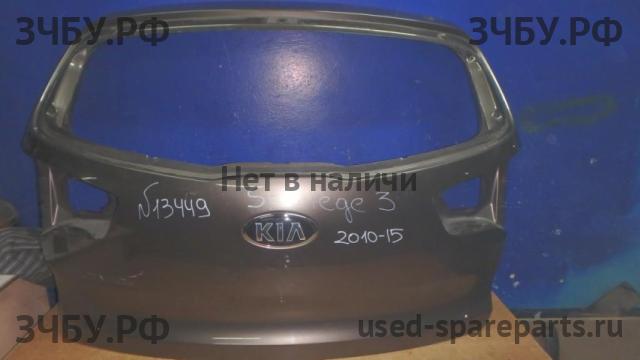 KIA Sportage 3 Дверь багажника