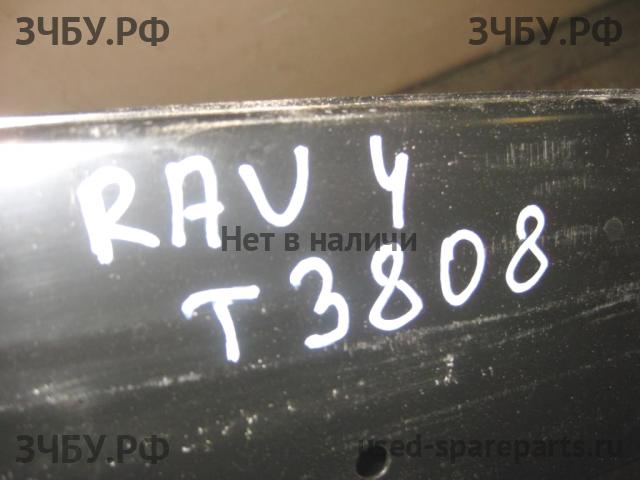 Toyota RAV 4 (4) Усилитель бампера задний