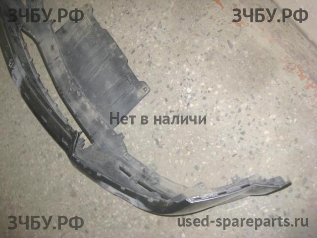 Opel Astra H Бампер передний