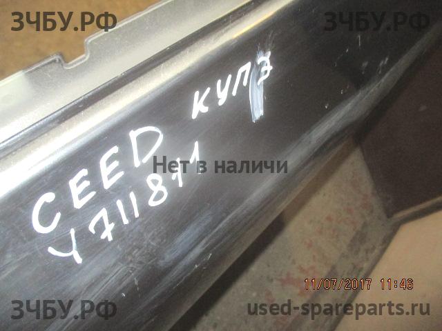 KIA Ceed 1 Дверь передняя левая