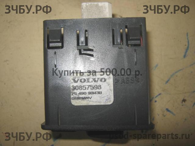 Volvo V40 (1) Кнопка многофункциональная