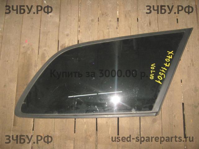 Volvo V40 (1) Стекло кузовное глухое правое