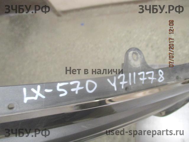 Lexus LX (2) 570 Решетка радиатора