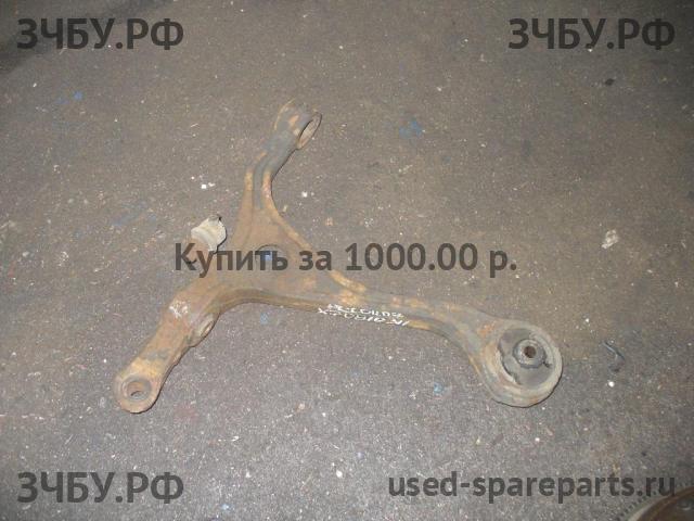 Honda Accord 7 Рычаг передний правый