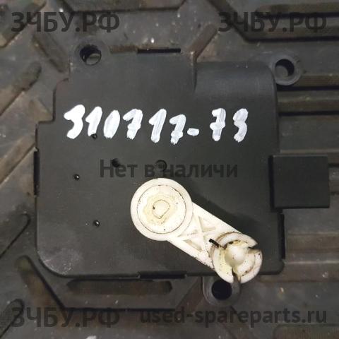 Peugeot 307 Моторчик заслонки печки
