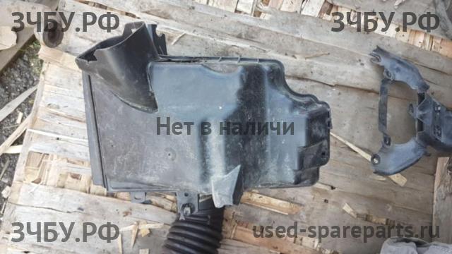 Nissan X-Trail 2 (T31) Корпус воздушного фильтра