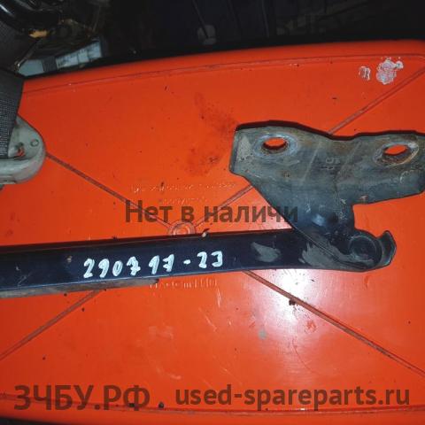 Mazda 323 [BJ] Петля капота