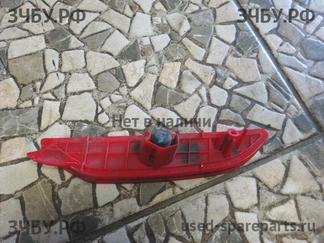 KIA Rio 3 Отражатель в бампер правый