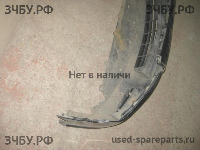 Honda Civic 8 (4D) Бампер передний
