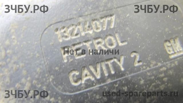 Opel Corsa D Горловина топливного бака