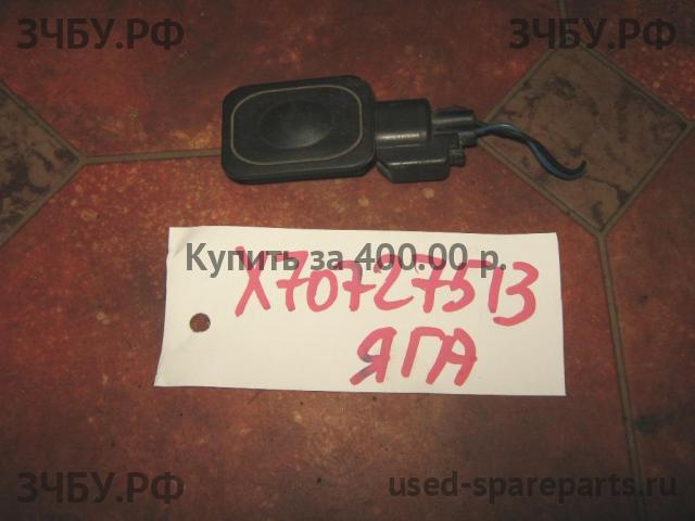 Jaguar XF 1 (X250) Кнопка открывания багажника